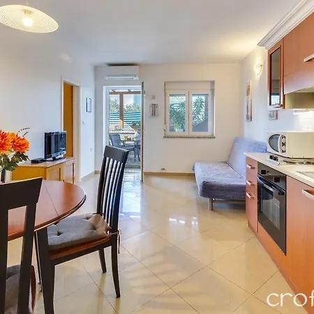 Niko 1 Apartment Kozino
