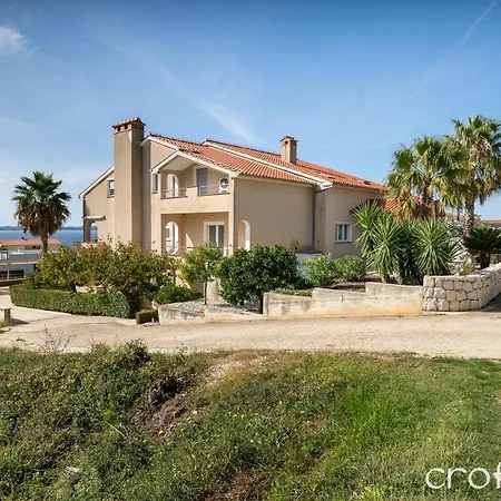 Niko 1 Apartamento Kožino