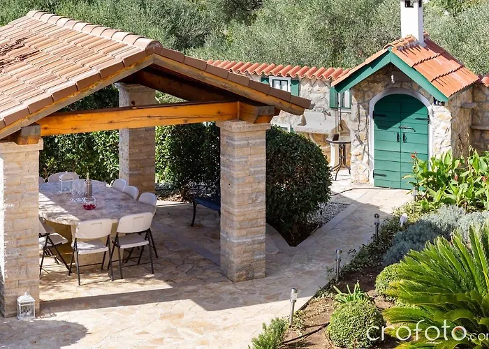 Niko 1 Apartamento Kožino